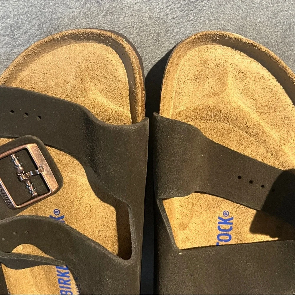 Birkenstock Women’s Arizona Sandals Mocha Suede Soft Footbed Size 9 US - Picture 2 of 16